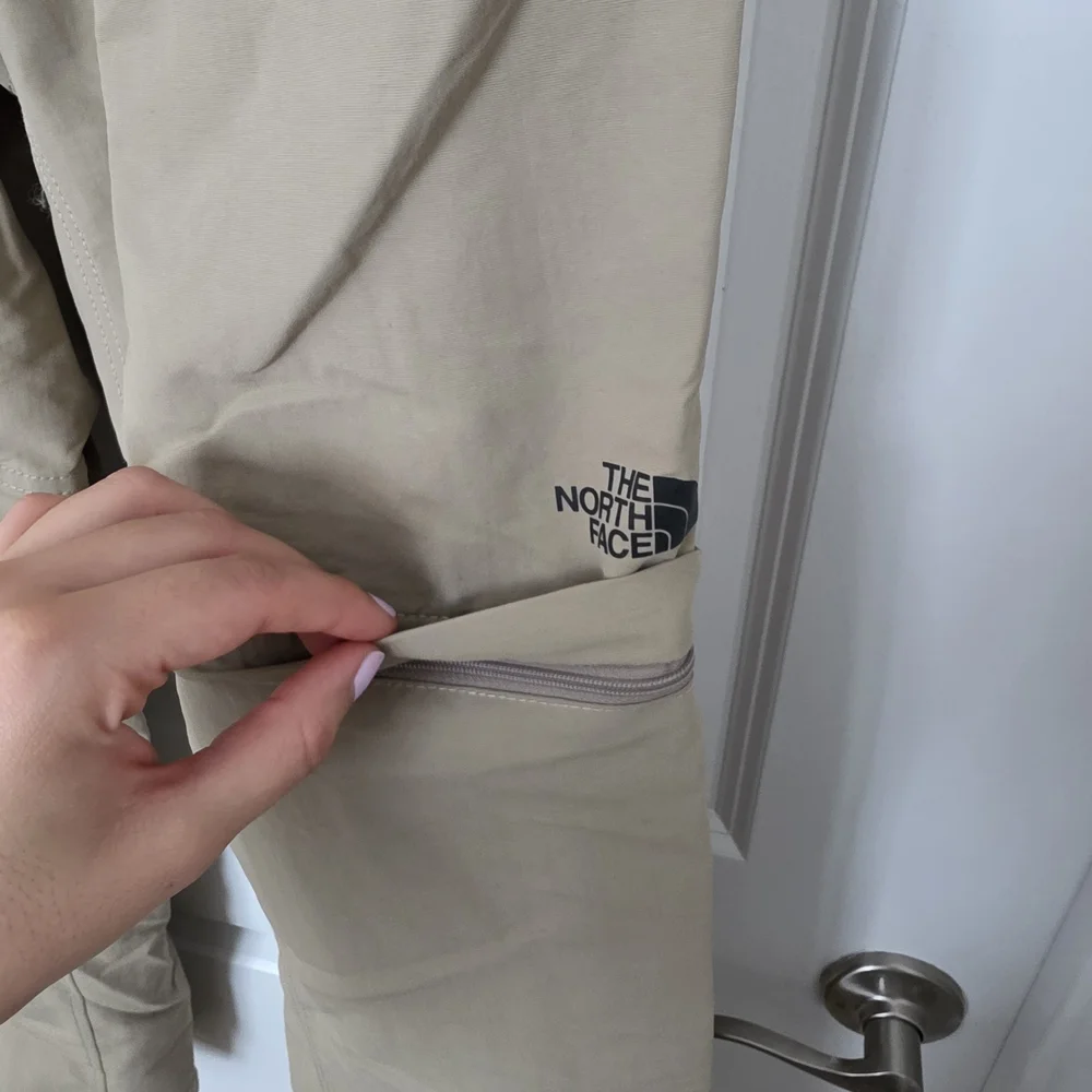 The North Face Men's Cargo Hiking Pants - Tan